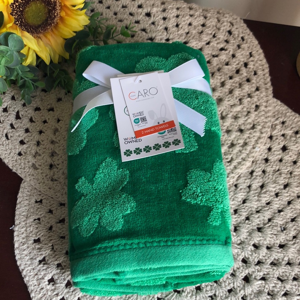 Caro Green Shamrock Hand Towels - Set of 2